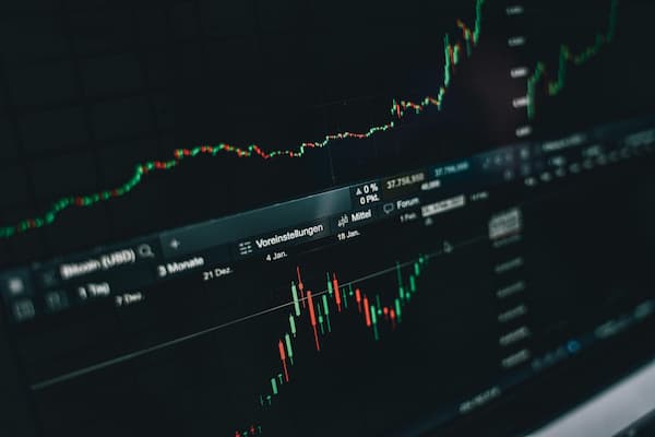 重生在韩国炒黄金的小说
